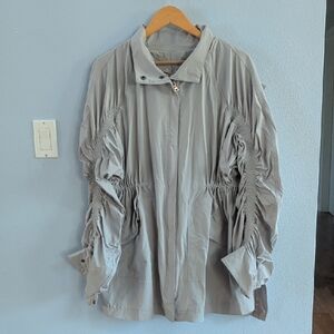 Fabletics Giana Oversize Women's Gray Rain Jacket